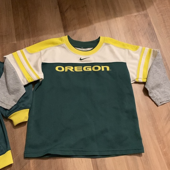 Kids Oregon ducks gear size 4t - Picture 2 of 2